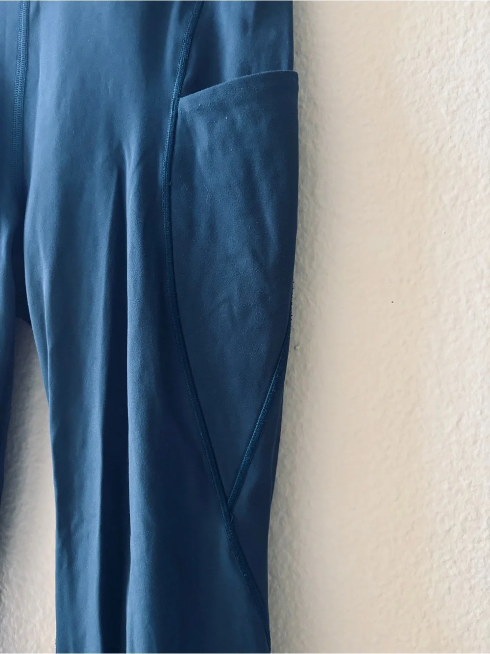 Lululemon Crop Leggings Size 6